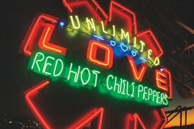 Capa do álbum Unlimited Love, Red Hot Chili Peppers