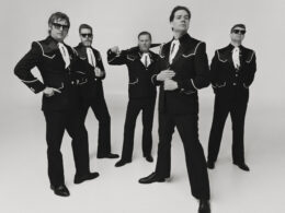 The Hives em foto de divulgação. Créditos: Dean Bradshaw